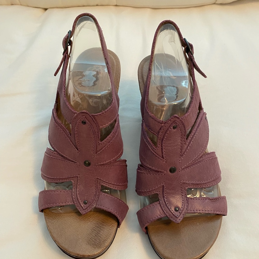 Dansko purple sandals size 39